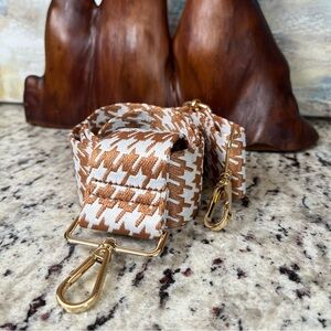 Ahdorned Houndstooth Replacement Strap